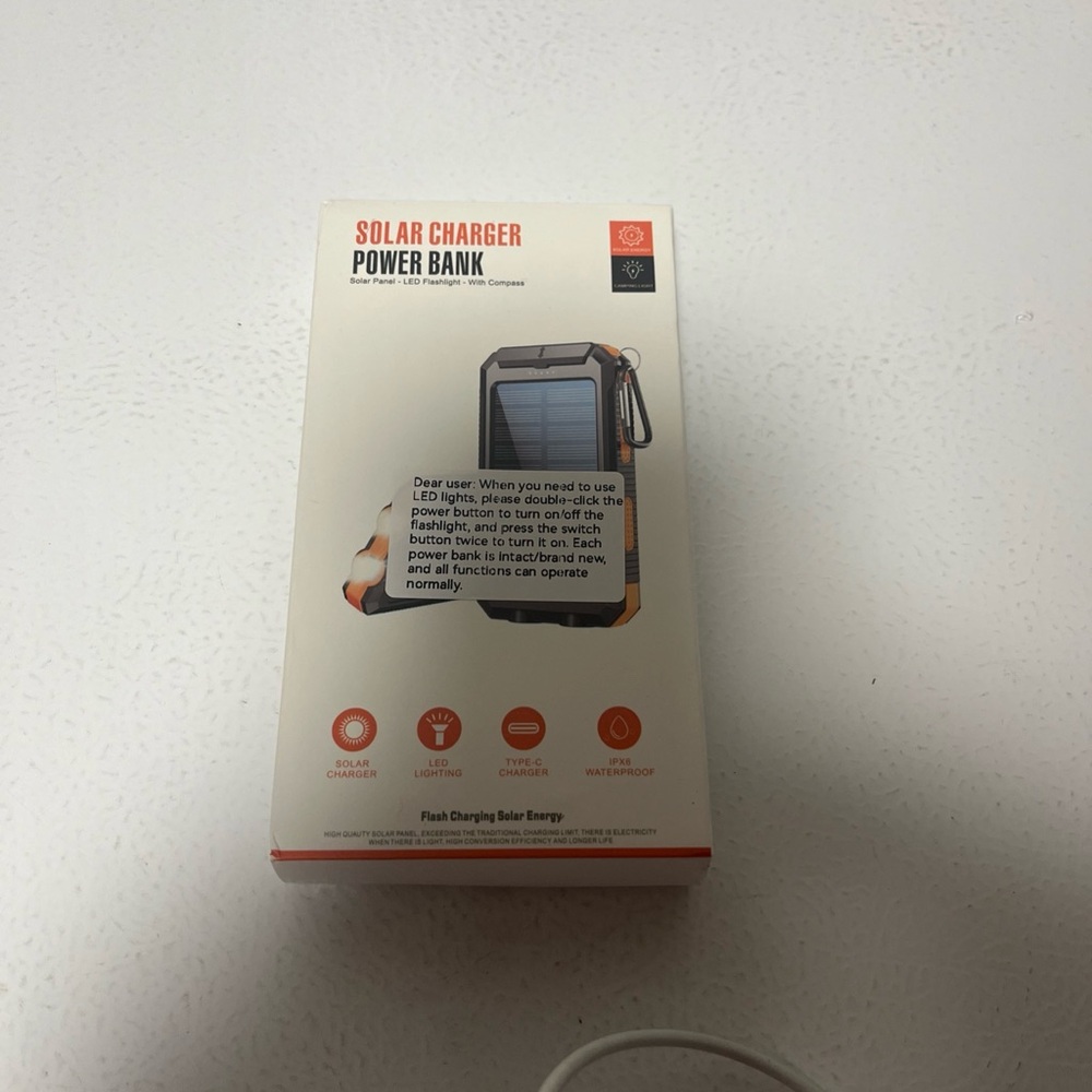 Outdoor Solar Power Bank with Flashlight